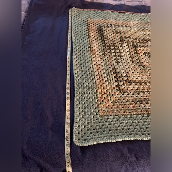 Bassinet, Stroller, Car, Lap, Crib Blanket Handmade Crocheted NEW - Picture 11 of 13